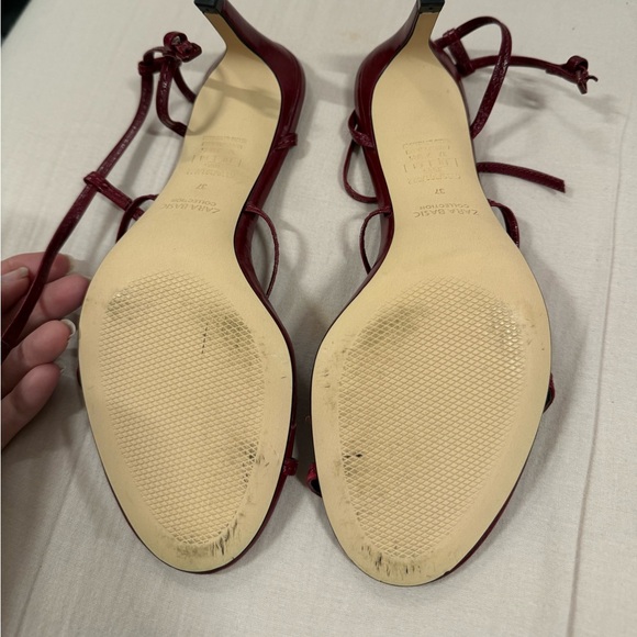 Zara Strappy Sandals Burgundy Sandals - Picture 2 of 4